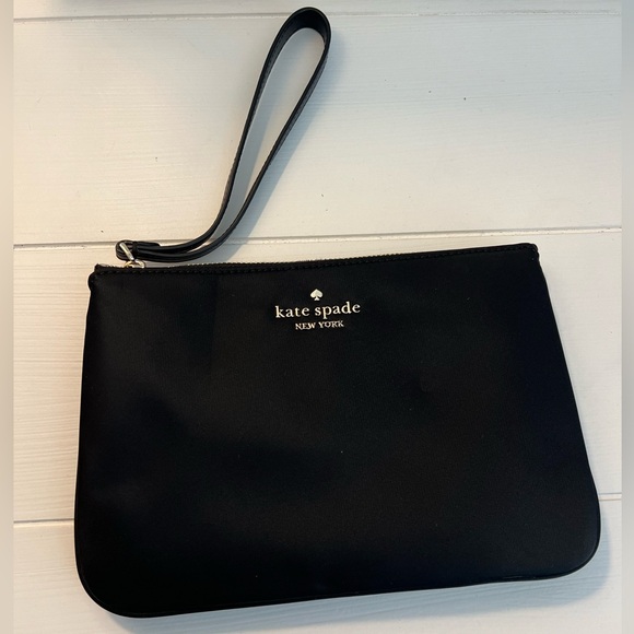 Kate Spade Wristlet, NWT, Black - Picture 2 of 3